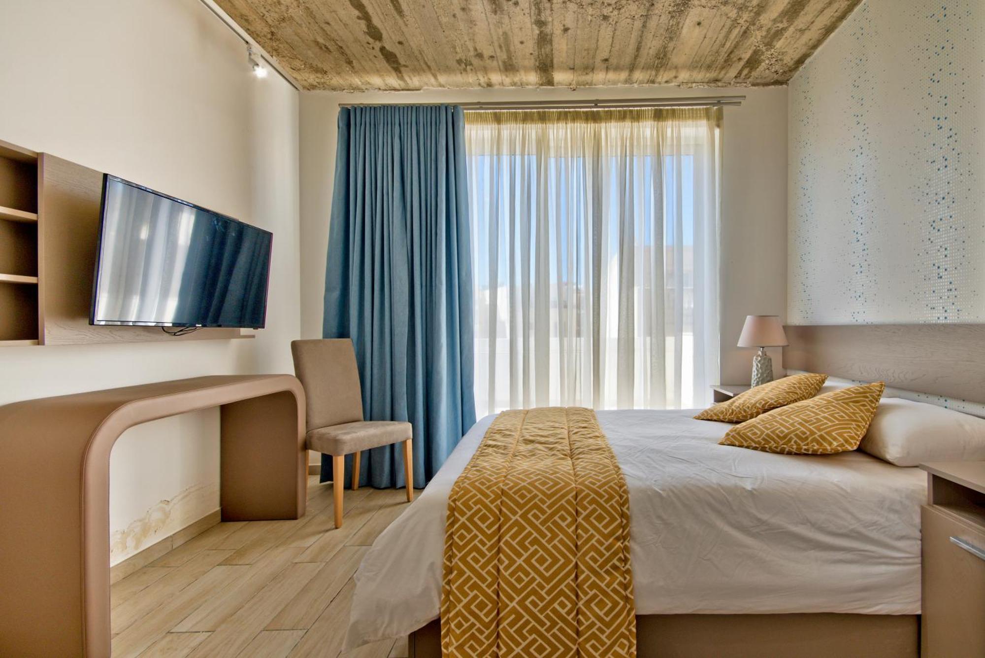 Cozy Rooms Hotel Sliema Exteriör bild