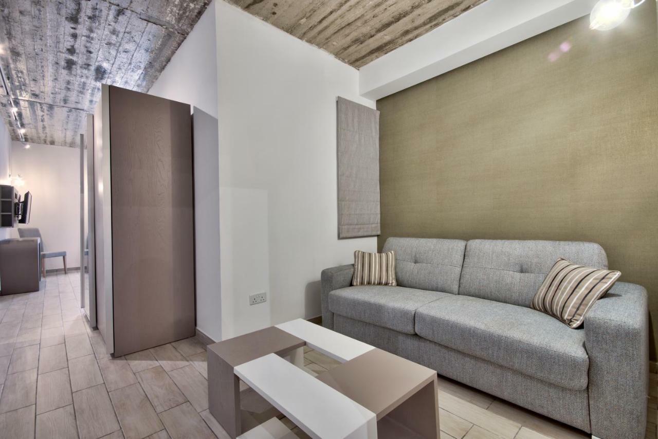 Cozy Rooms Hotel Sliema Exteriör bild