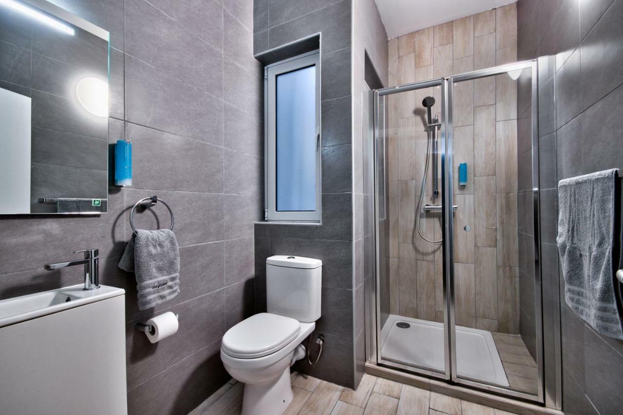 Cozy Rooms Hotel Sliema Exteriör bild
